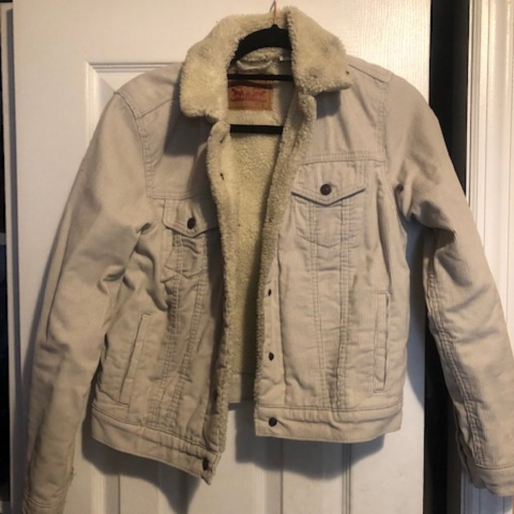 Cream Levi's Sherpa Jacket